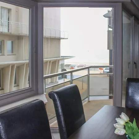 Residentie Xavier Ref. 80 オステンド
